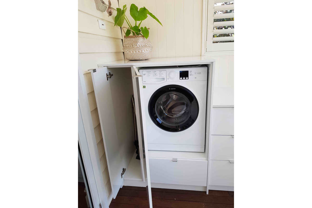Thouroghly hidden washing machine won't spoil your alfresco area