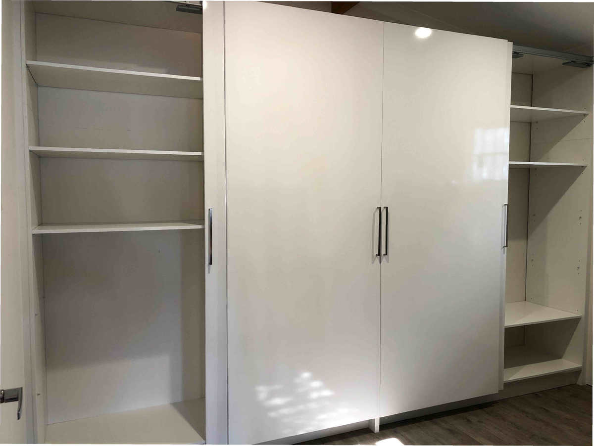 2.Hettich Sliding Door Mechanism
