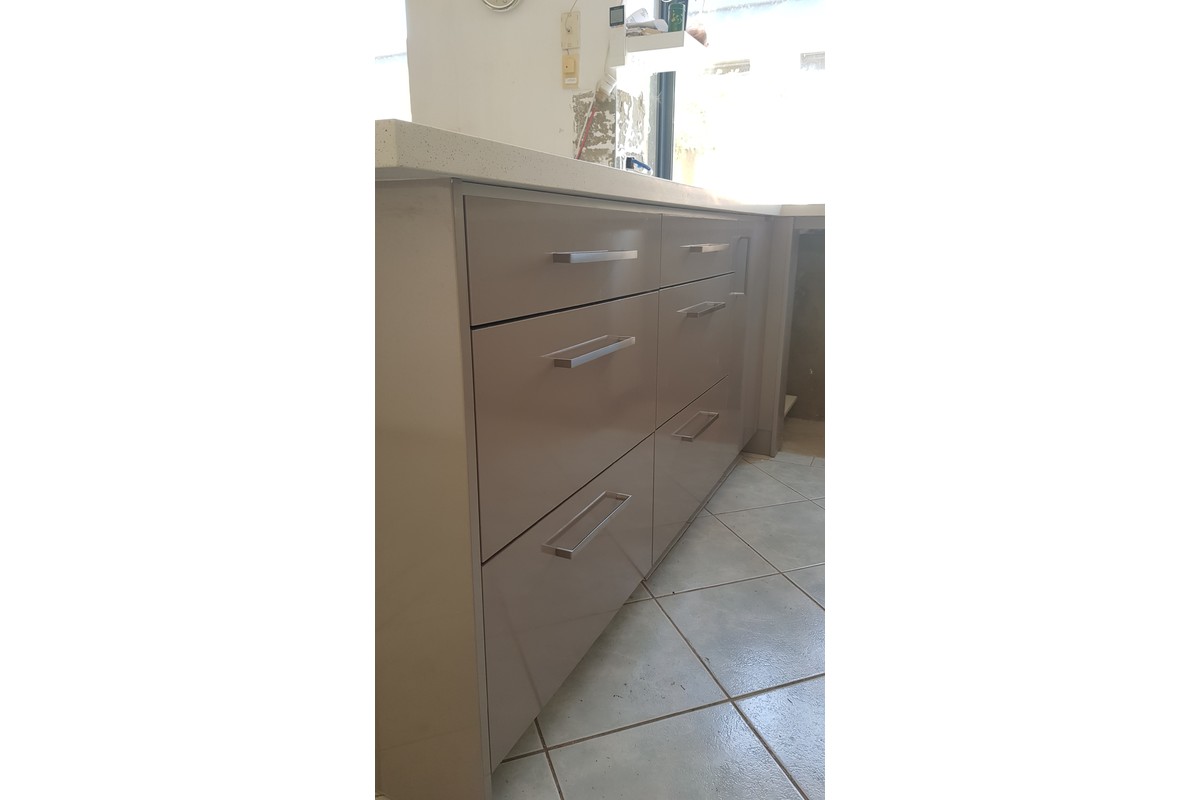 3 different kinds of drawers